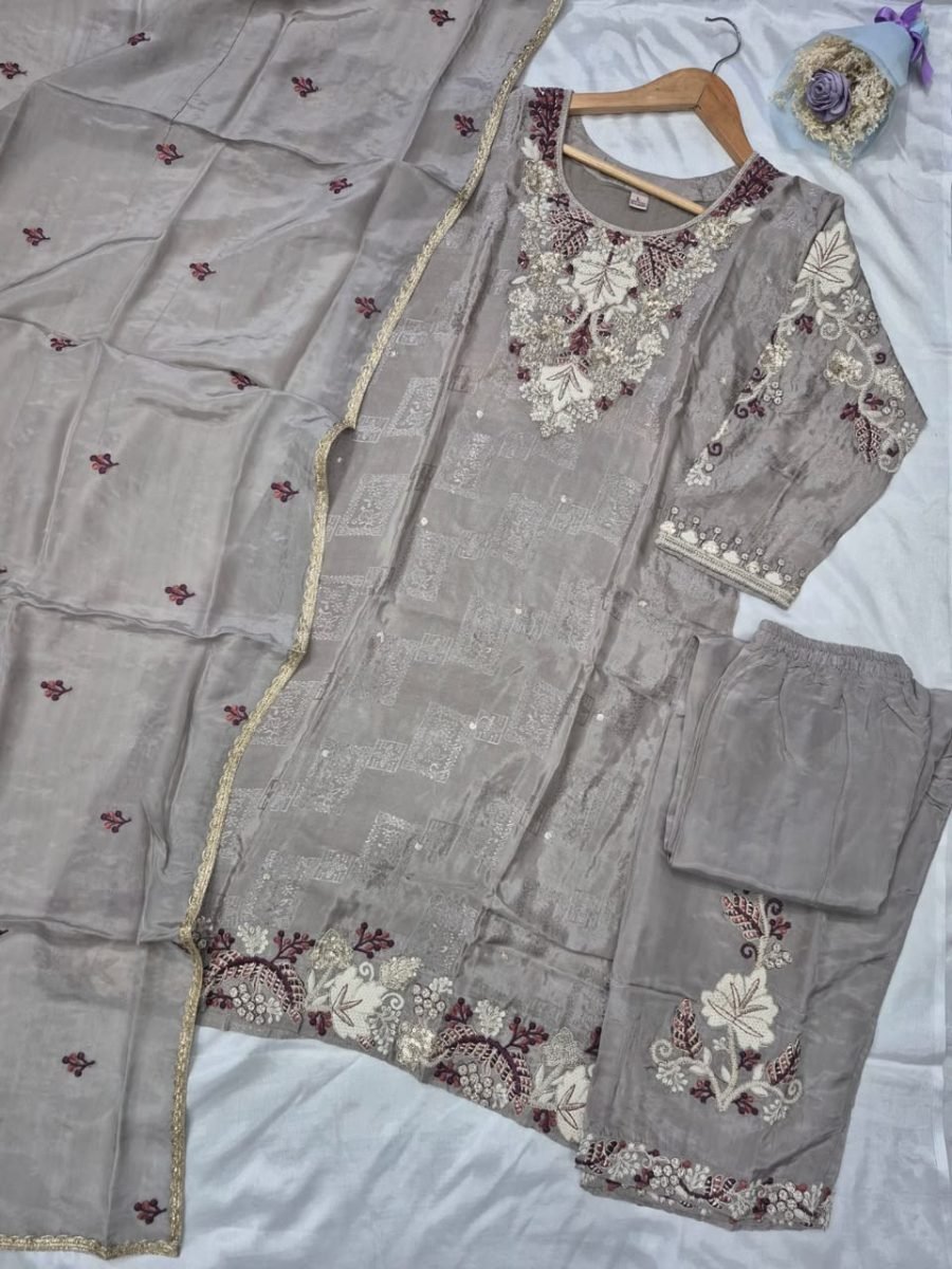Chaandni Farshi Embroidered Chinon Suit Set
